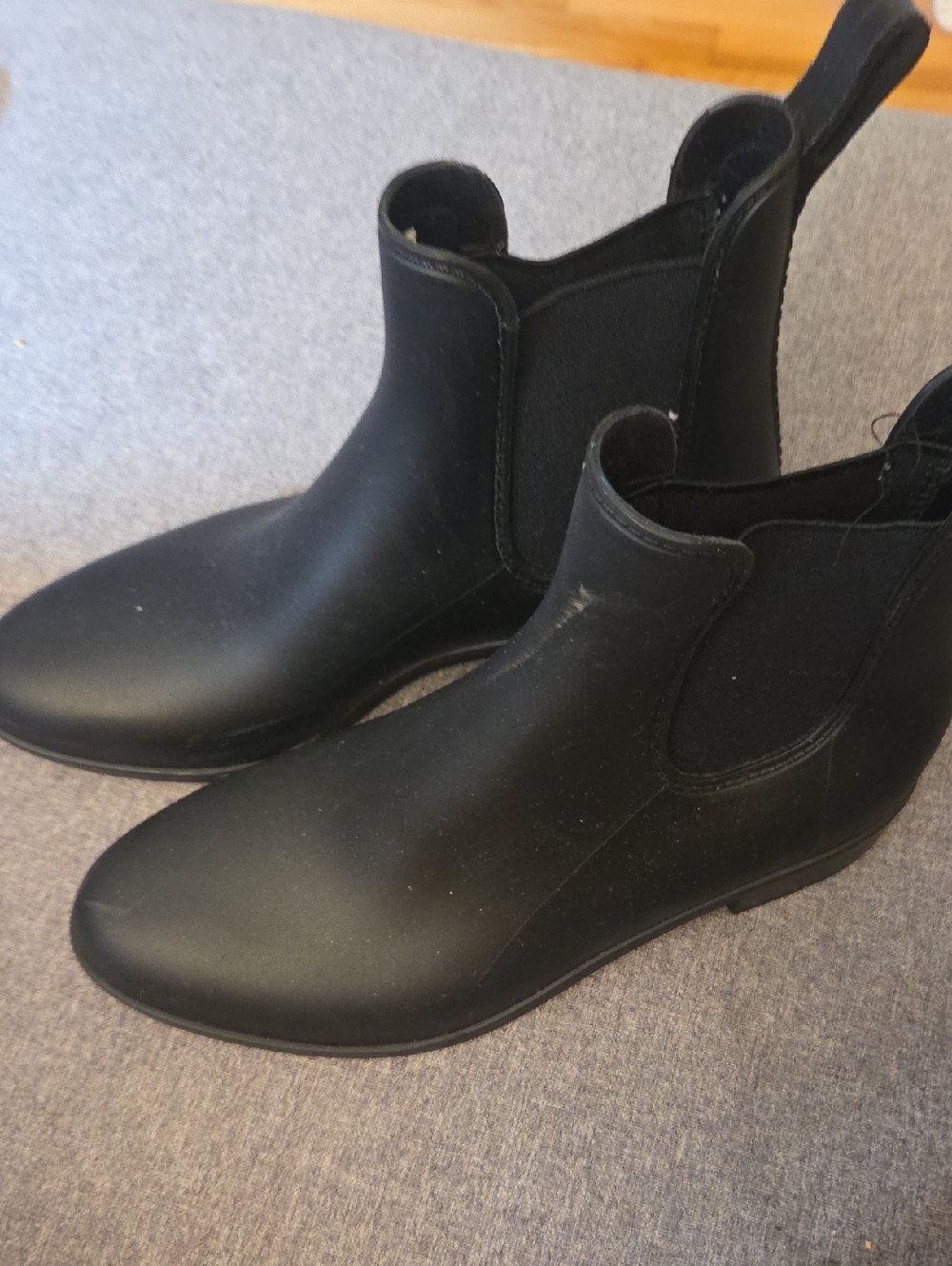 Classic Capelli NY Black Rain Ankle Boots